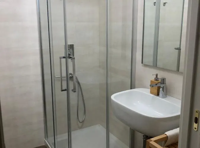 לינה וארוחת בוקר Il Bacio 3*